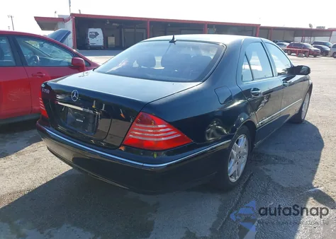 2006 Mercedes-Benz S 350 z USA, uszkodzony, nr VIN WDBNF67J16A475356